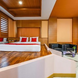 Deluxe Zimmer mit Kingsize-Bett